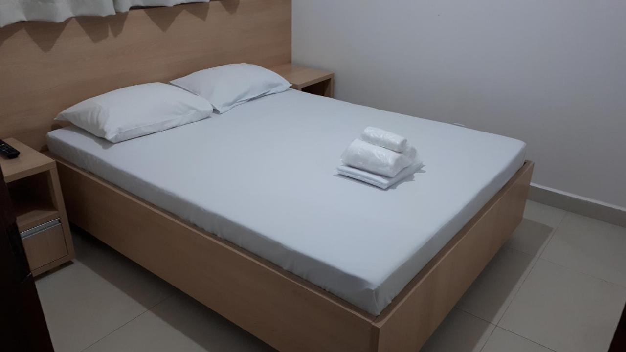 Hotel Friburgo Cidade Ocidental Esterno foto