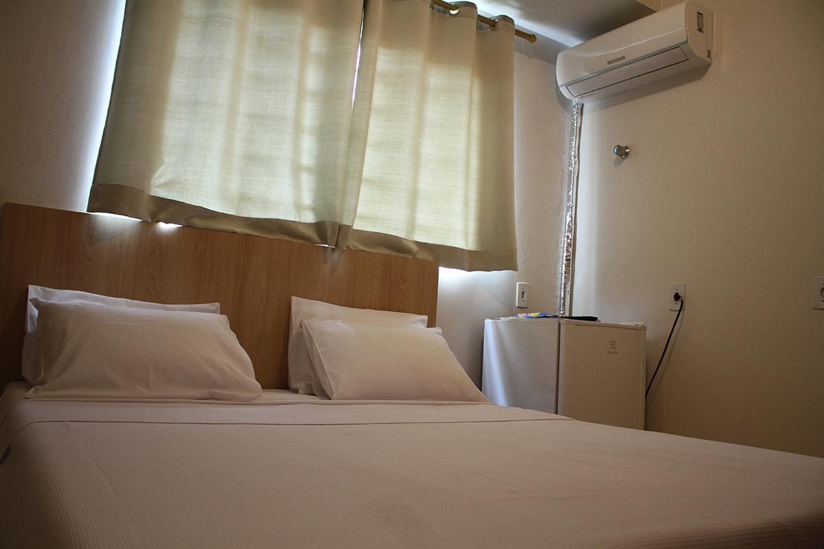 Hotel Friburgo Cidade Ocidental Esterno foto